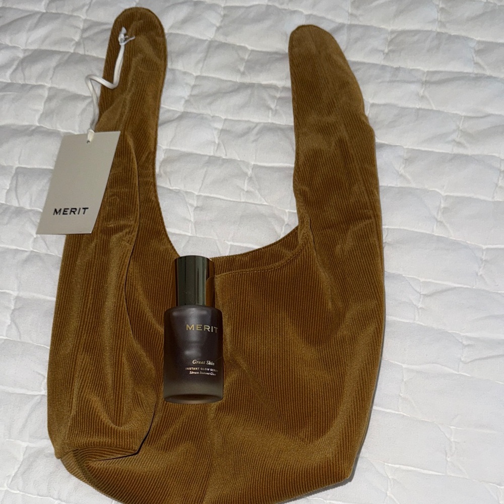 Merit brand instant glow serum
